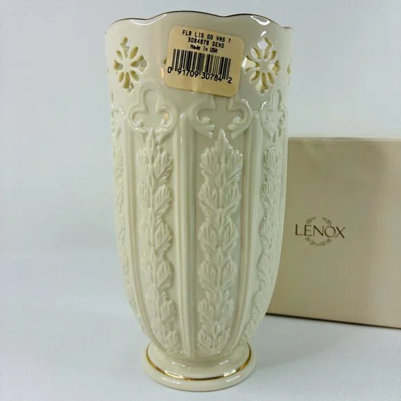 Lenox Fleur de Lis Collection Embossed Pierced Flower Vase Ivory Gold USA 7.5" - Picture 3 of 16